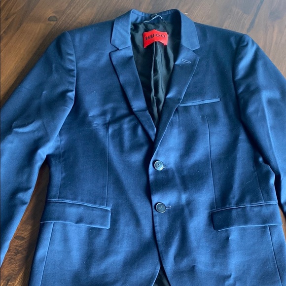 HUGO - Men's Navy Suit - 40S - extra slim soft construction - Picture 3 of 8